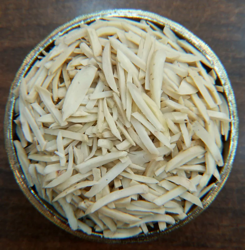 خلال بادام درختی